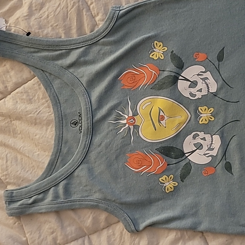 Volcom Cotton Graphic Tank Top Size M Super Soft NWOT - Picture 2 of 4